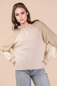 Linden Floral Contrast Knit Top: Cream/Oatmeal