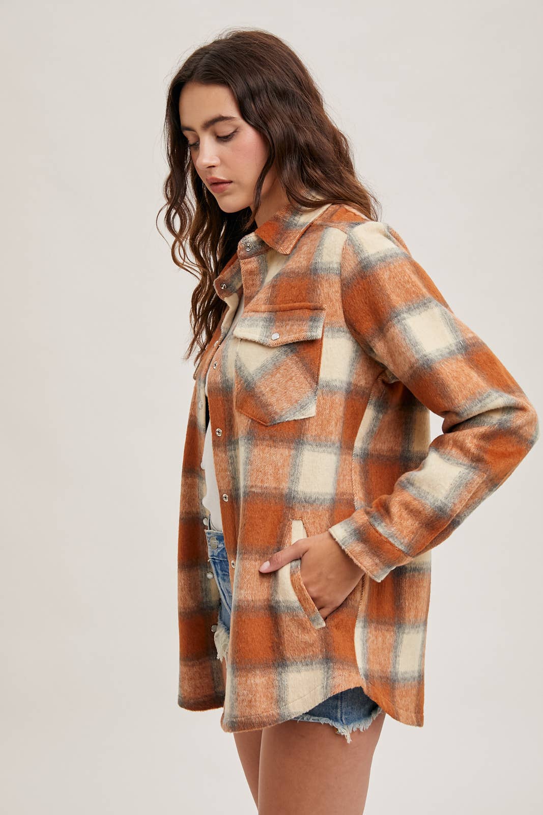Dakota Plaid Flannel Shacket with Pockets – Brown Cream & Rust Ivory