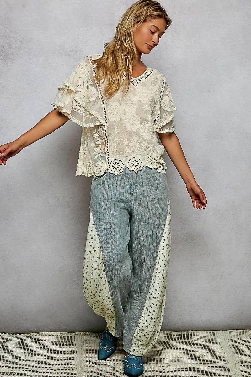 V-neck Short Sleeve Crochet Trim Solid Top: CAMEL / Os