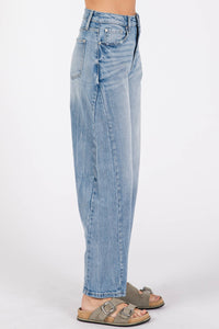 Jolene High Rise Barrel Jeans – Light Wash Comfort Denim with Side Seam Detail