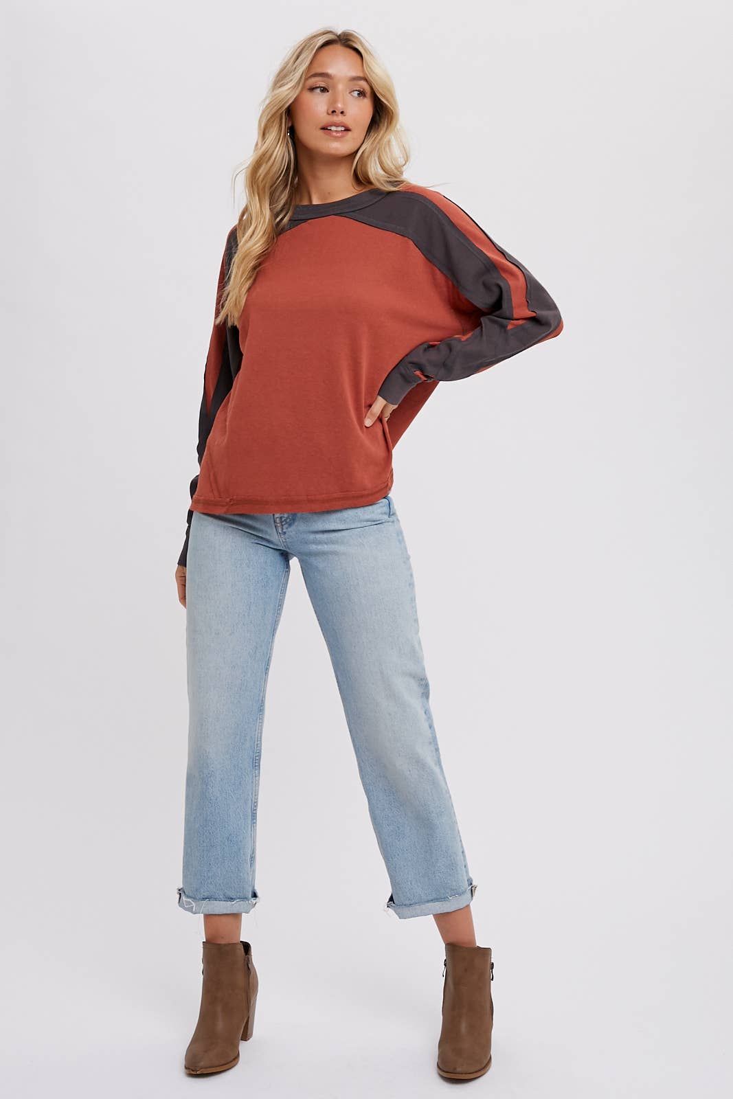 Sutton Contrast Sleeve Oversized Long Sleeve Top – Chestnut & Olive