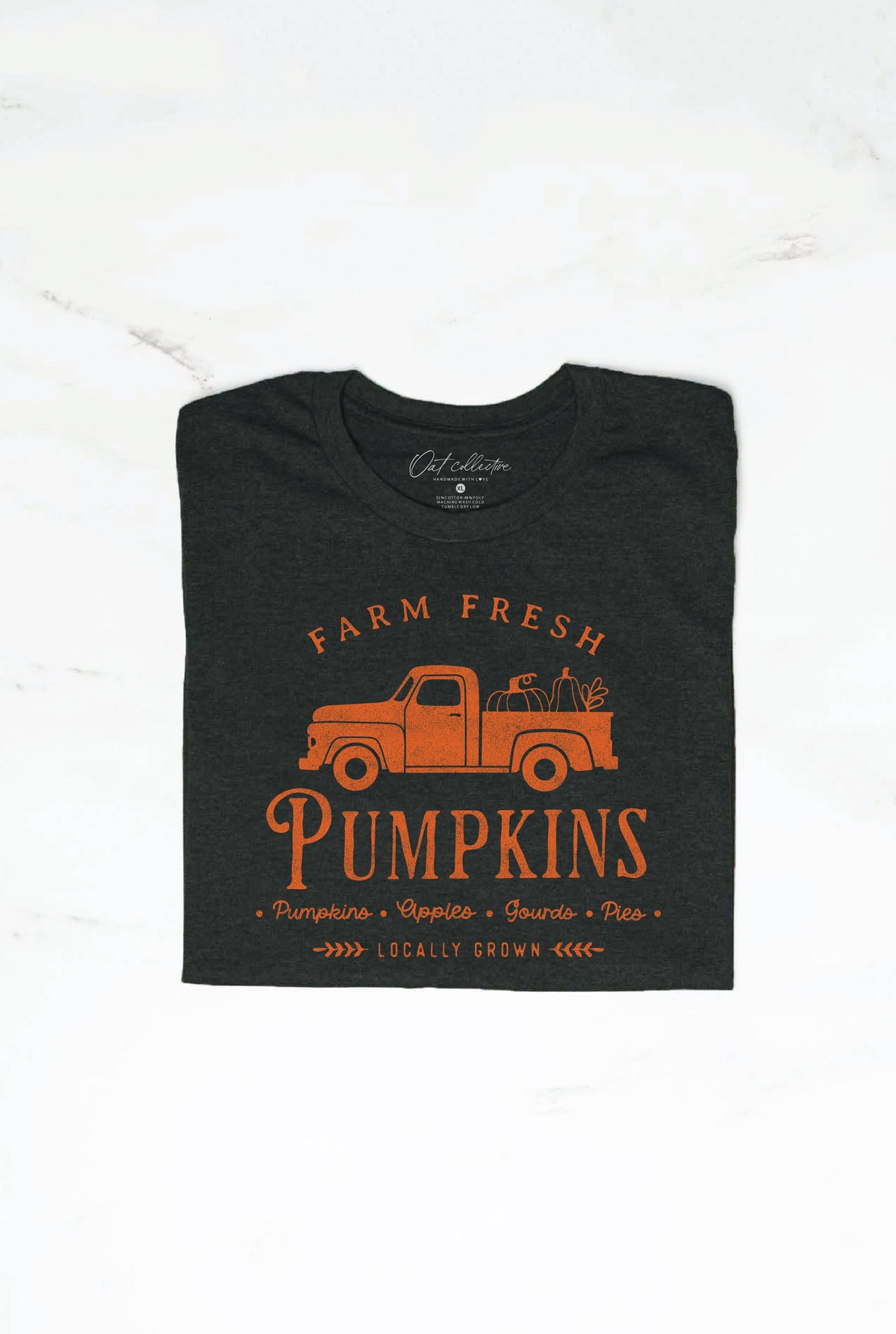 Farm Fresh Pumpkins Graphic T-Shirt – Fall Harvest Pumpkin Patch Tee