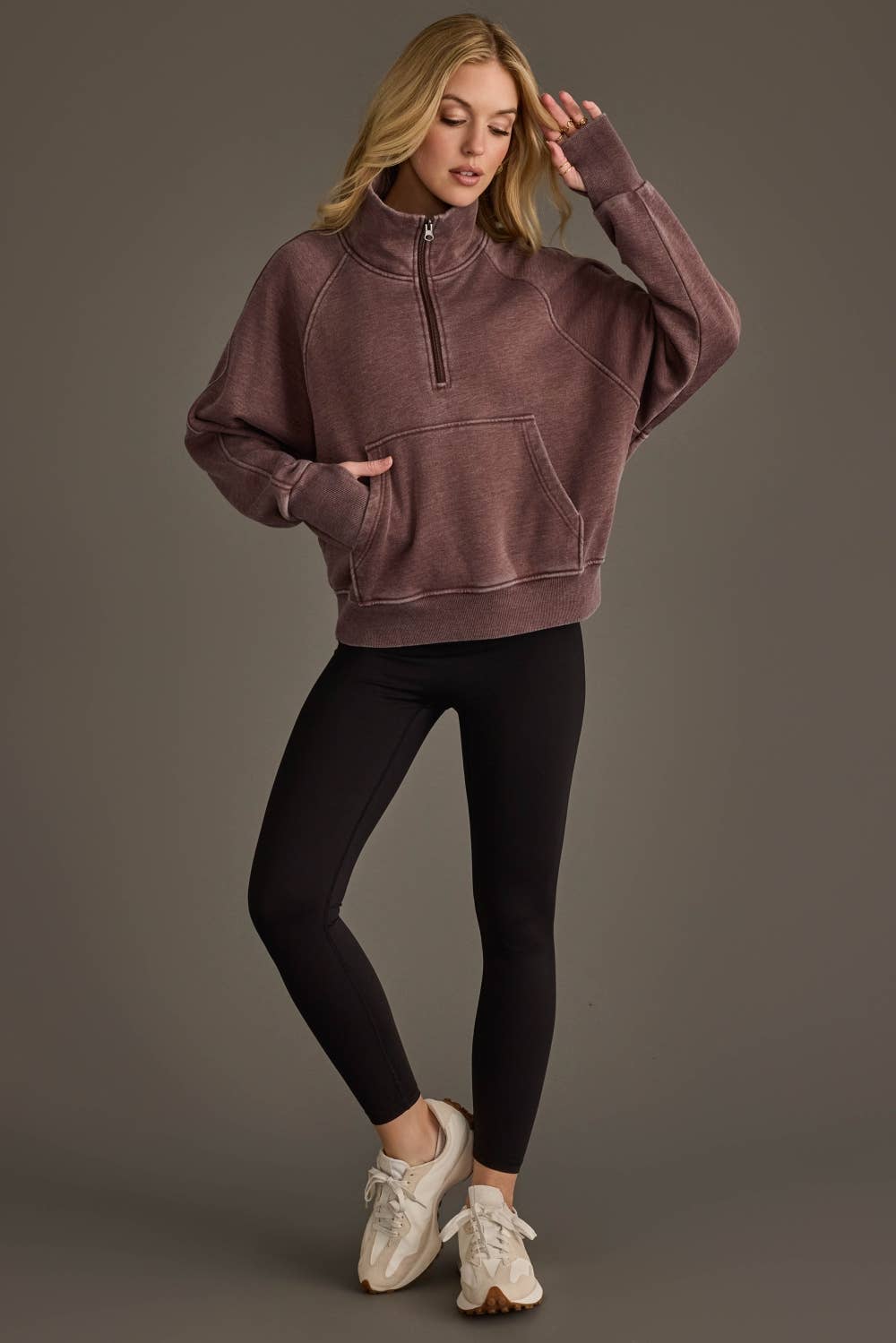 Emery Vintage Wash Quarter Zip Pullover: Cocoa Truffle