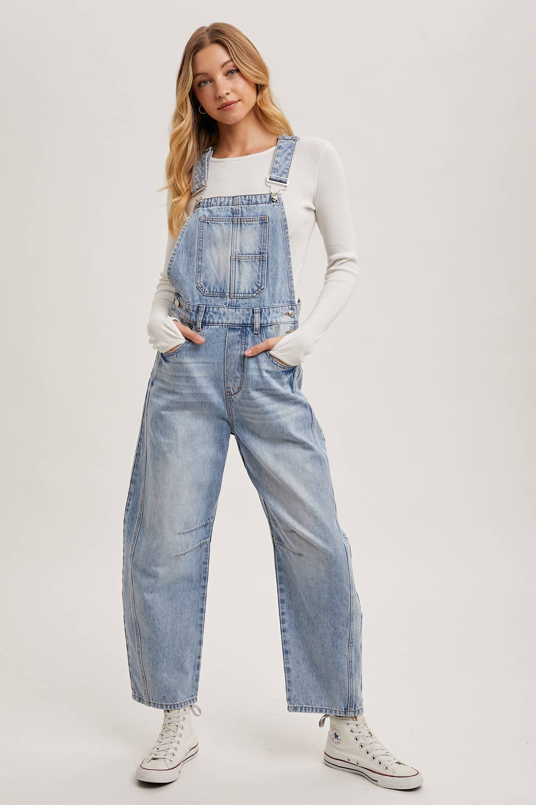 Juniper Barrel Leg Denim Overalls – Vintage Medium Wash Barrel-Leg Overalls with Adjustable Straps