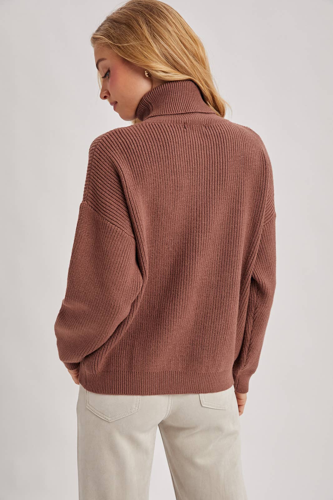 The Cocoa Club Ribbed Knit Turtleneck Sweater: Mocha