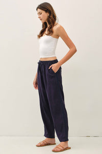 The Marielle Crochet Trim Linen Pants: Dark Indigo
