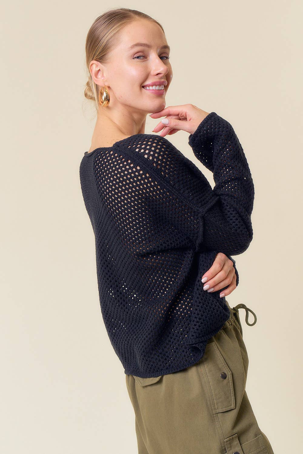 Ivy V-Neck Long Sleeve Fishnet Sweater Knit Top