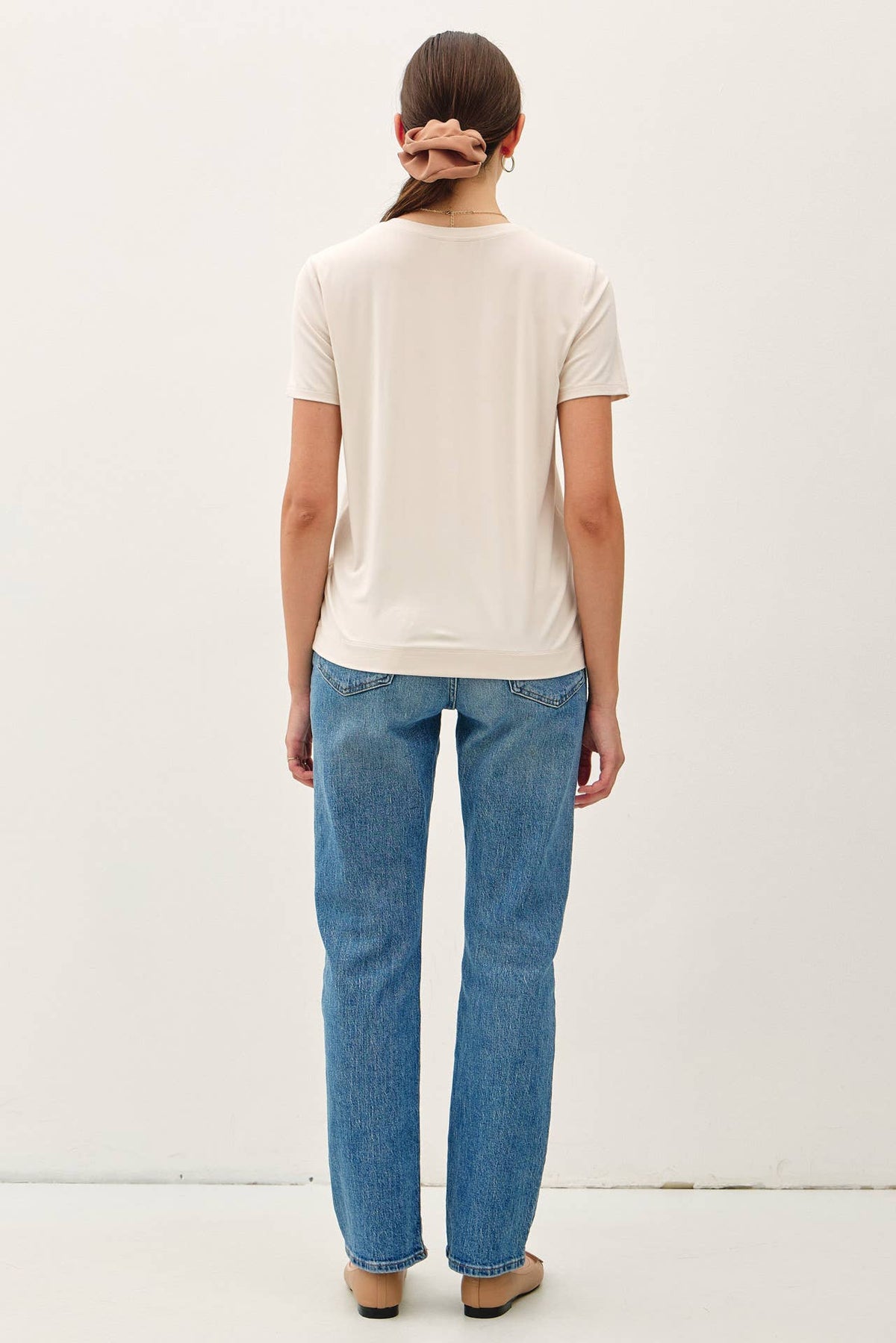 The Willow Bamboo Modal Tee – Soft Relaxed Fit Essential Round Neck T-Shirt