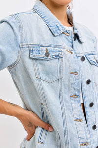 Delilah Oversized Denim Jacket – Women’s Lightweight Distressed Jean Jacket