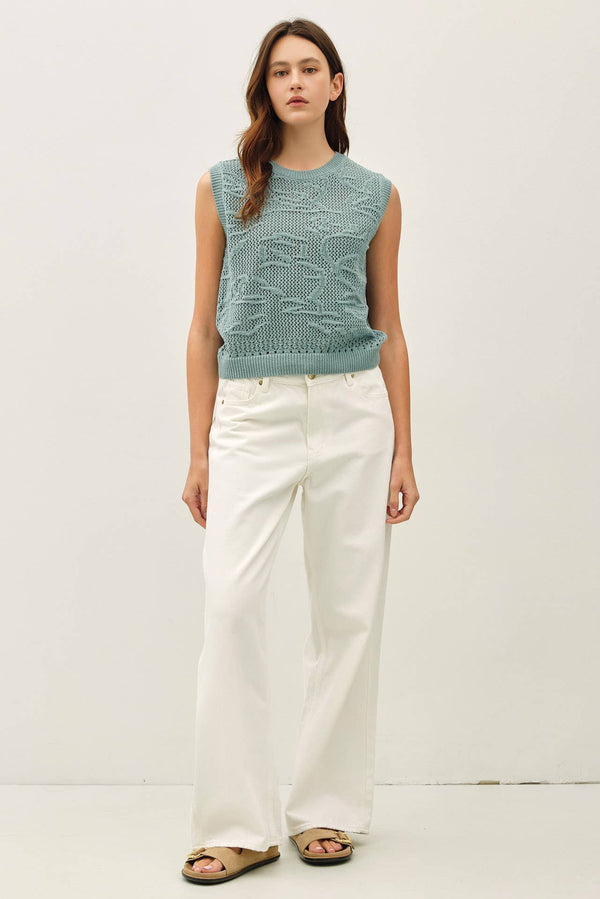 The Brielle Crochet Sweater Top: Teal – Floral Sleeveless Cropped Knit Tank