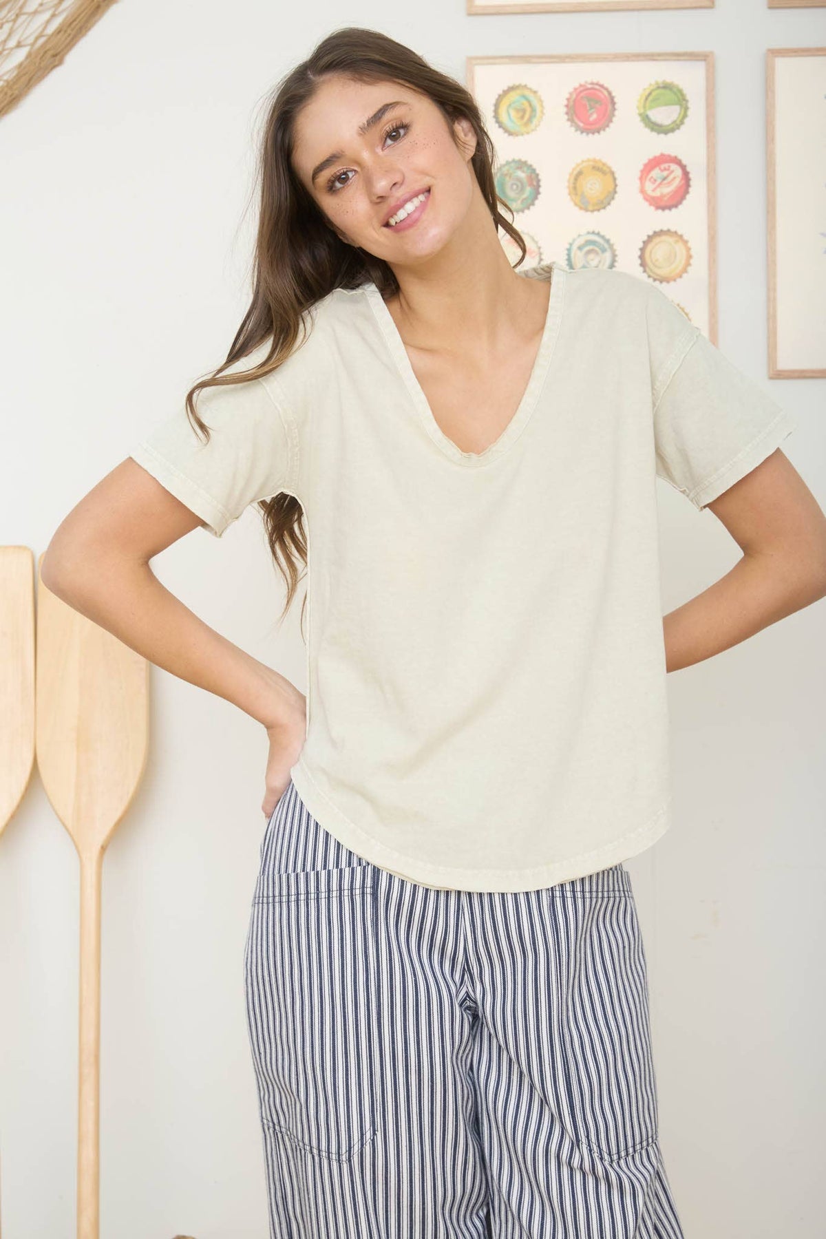 Everyday Vintage Wash Scoop Neck Tee