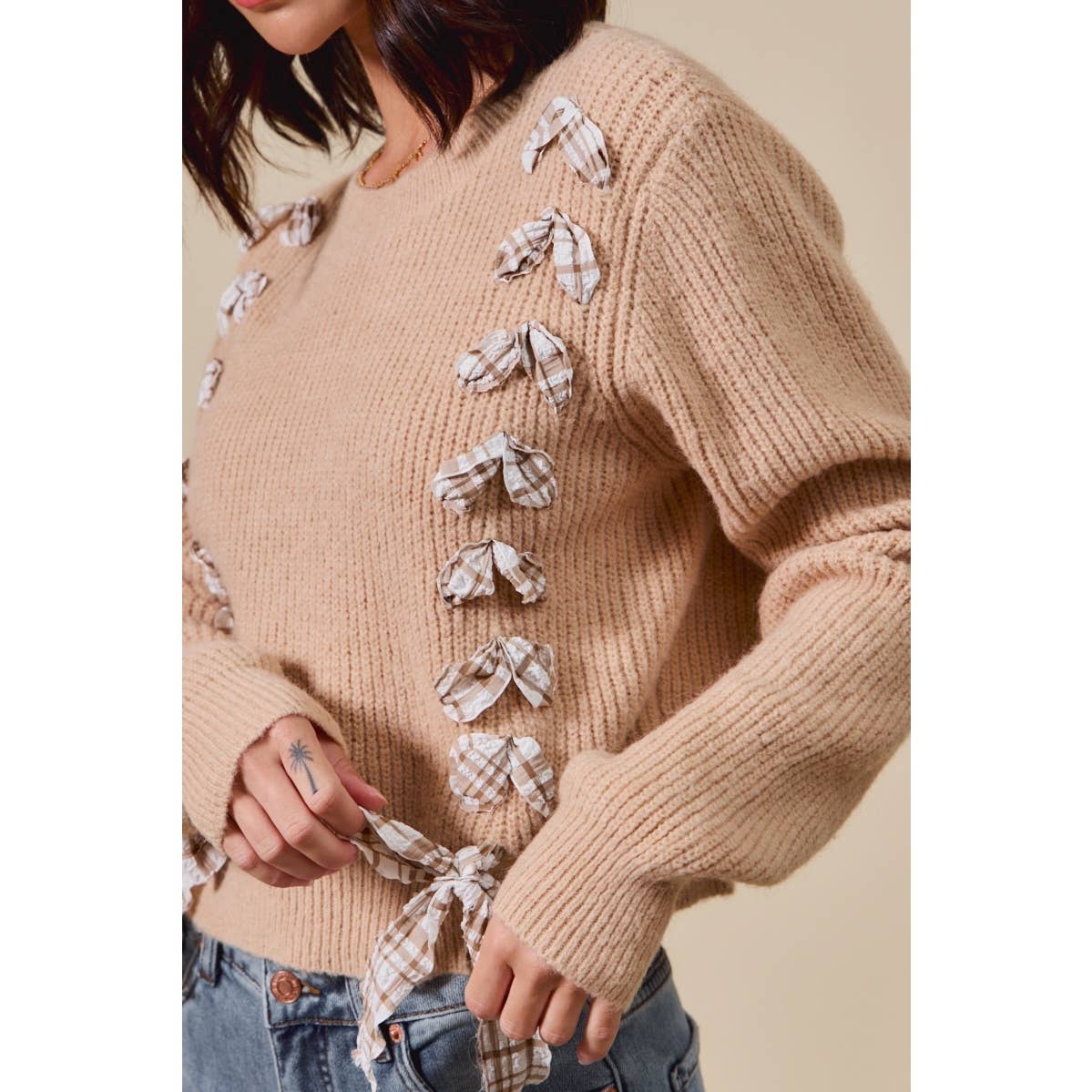 Harper Plaid Bow Detail Sweater: Taupe