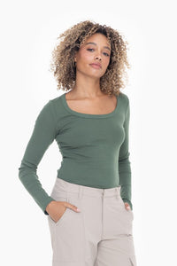 Mono B Basic Slim Fit Scoop Neck Long Sleeve Top