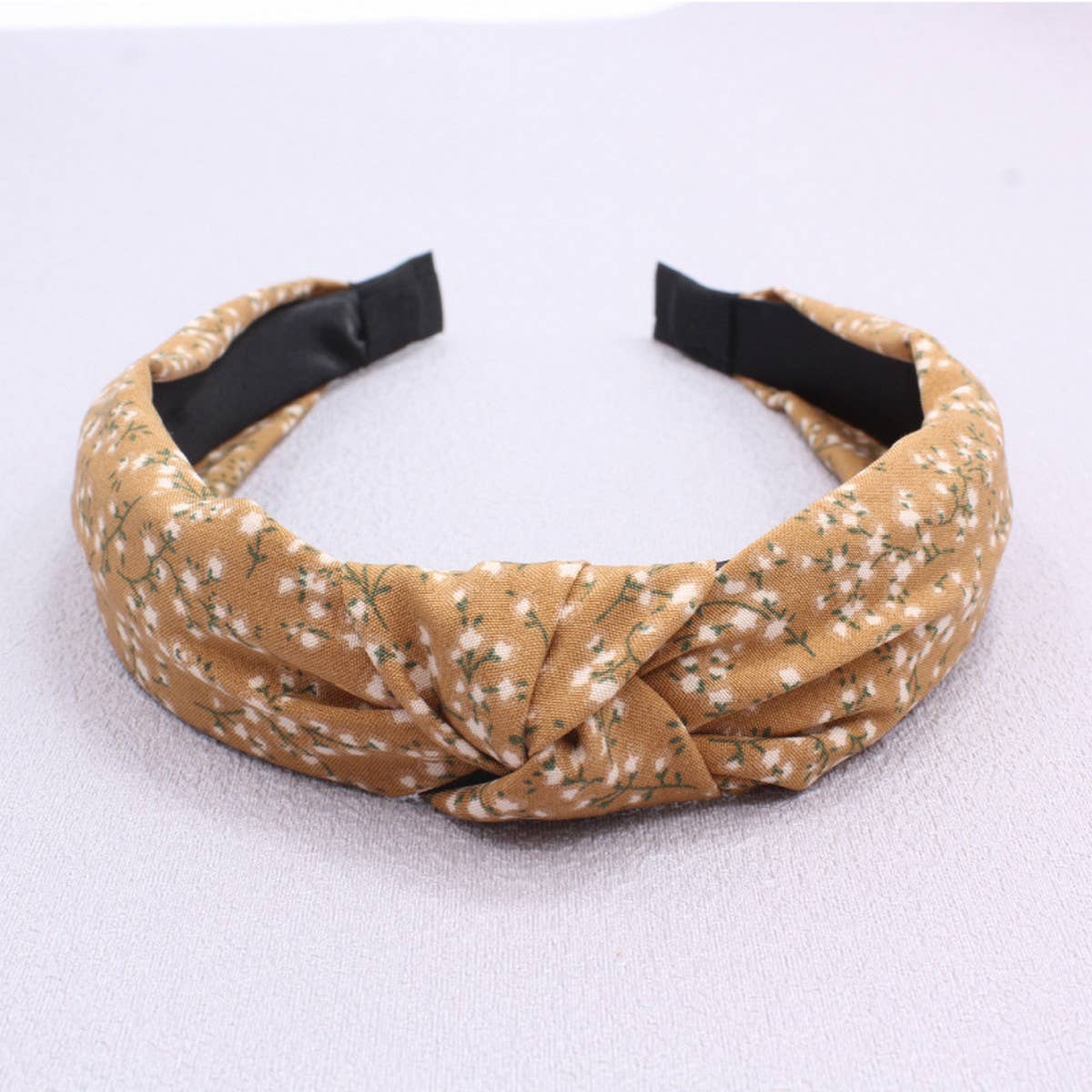 Harper Bamboo Knot Headband: Brown