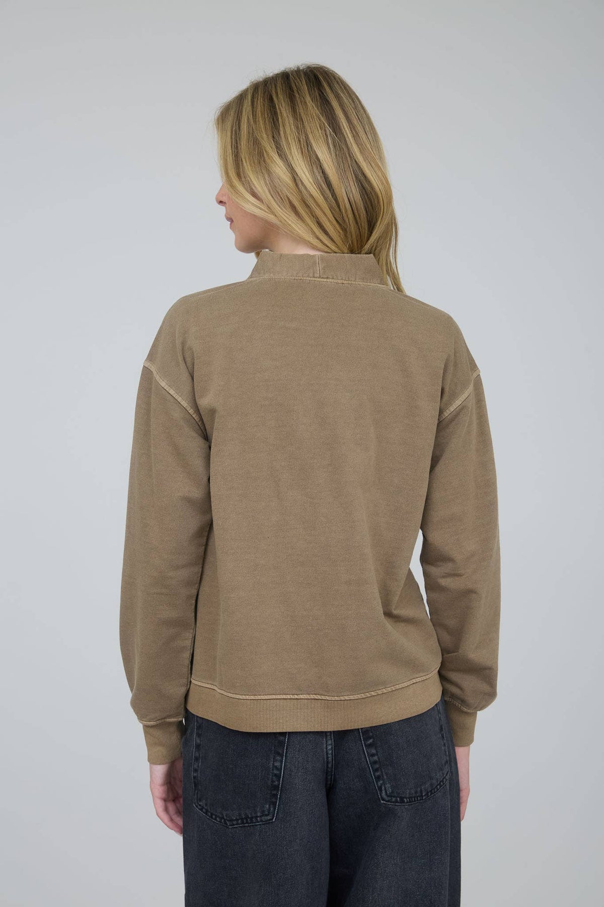 The Sutter Creek Acid-Wash Cardigan – Effortlessly Lived-In + Cozy