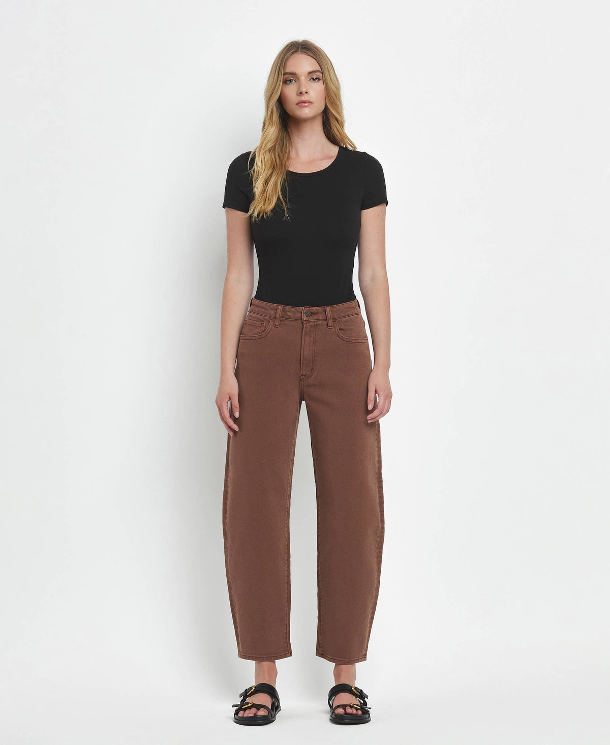 Vervet by Flying Monkey "Kate" Slim Barrel Jeans – Mocha Brown