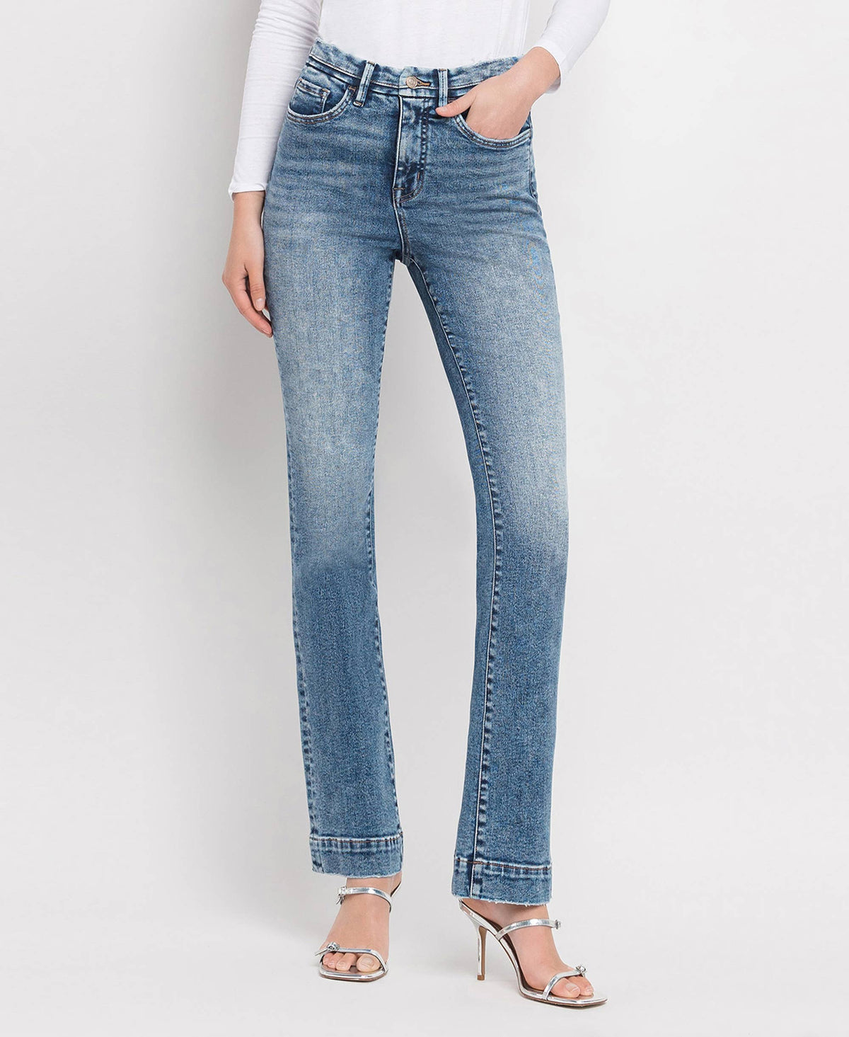 TUMMY CONTROL HIGH RISE BOOTCUT JEANS LV1310: PROTEGEE / 24