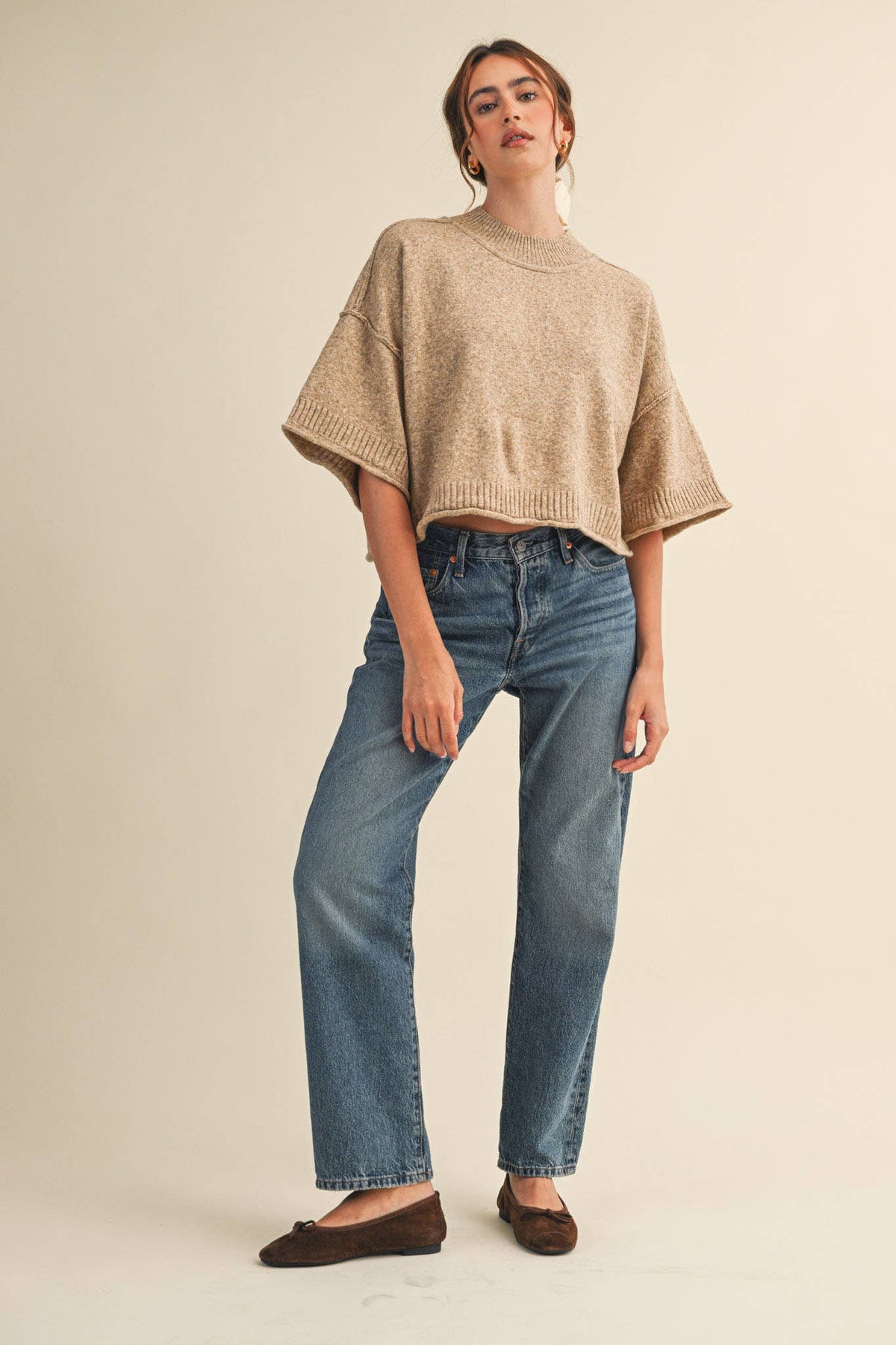 The Winterlyn Marled Mock Neck Sweater: Mocha Mousse – Semi-Cropped Short Sleeve Knit