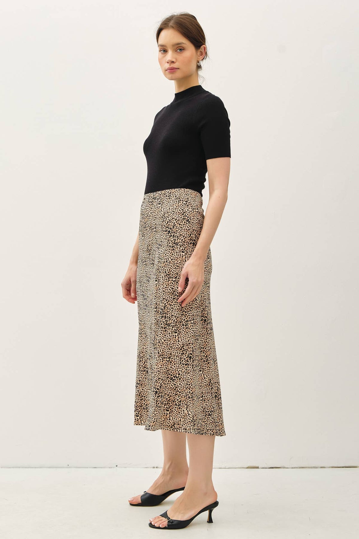 Chloe Animal Print Midi Skirt with Elastic Waistband: Brown Leopard