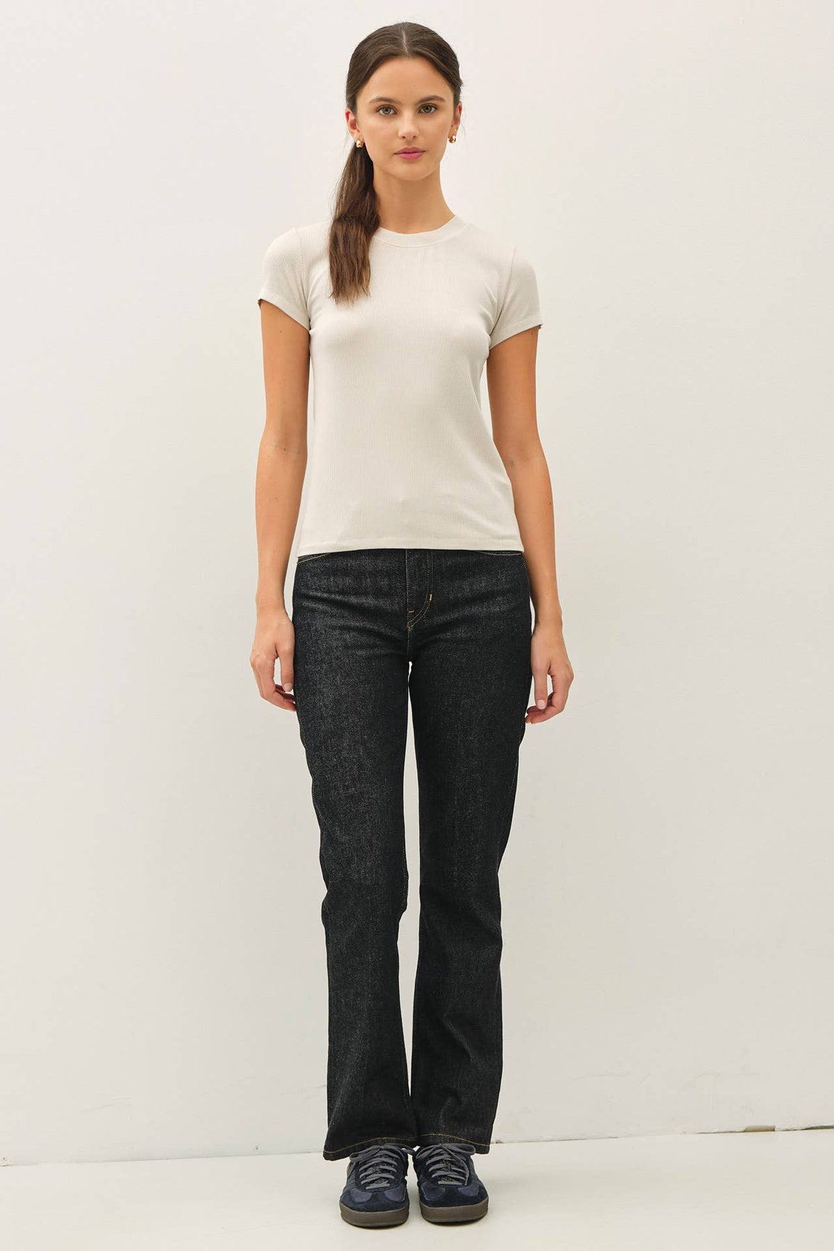 The Merrin Classic Ribbed Baby Tee – Fitted Crew Neck Essential T-Shirt for Women