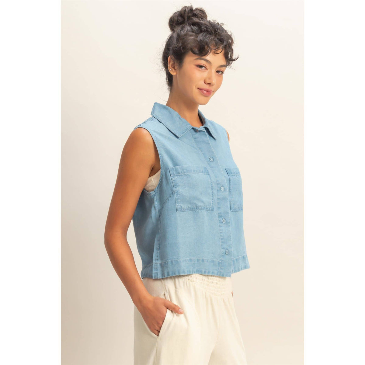 The Sienna Lyocell Sleeveless Button Up Top – Collared Lightweight Summer Blouse
