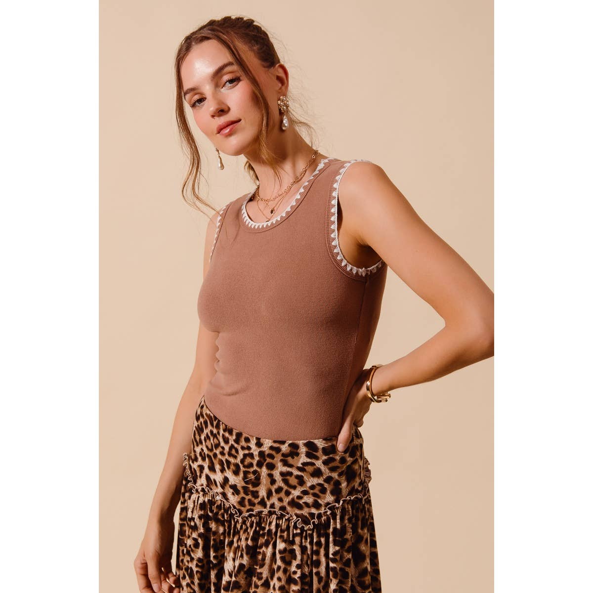 Avery Contrast Embroidered Ribbed Tank: Caramel