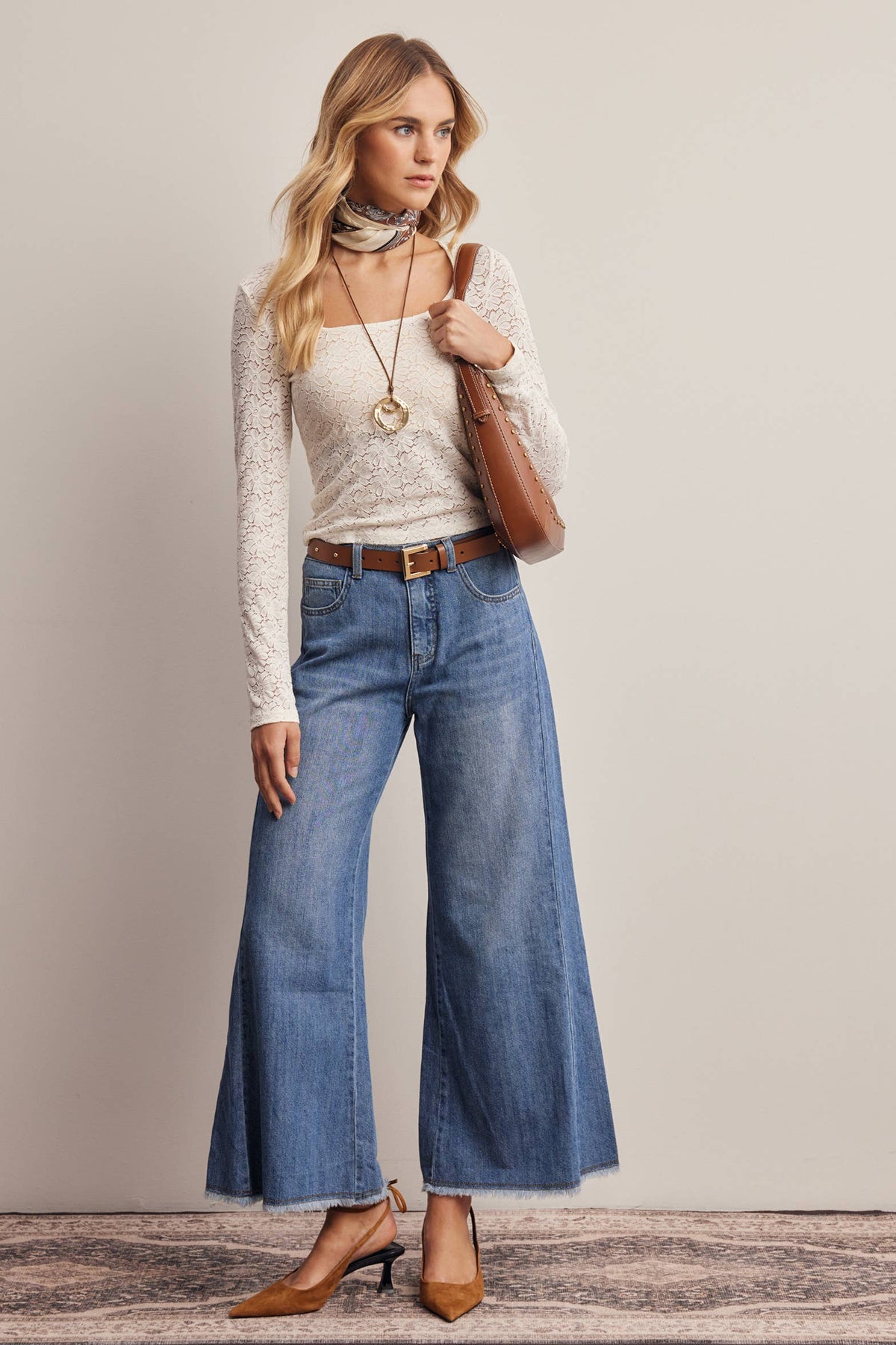 Pretty Please Lace Top: Ivory