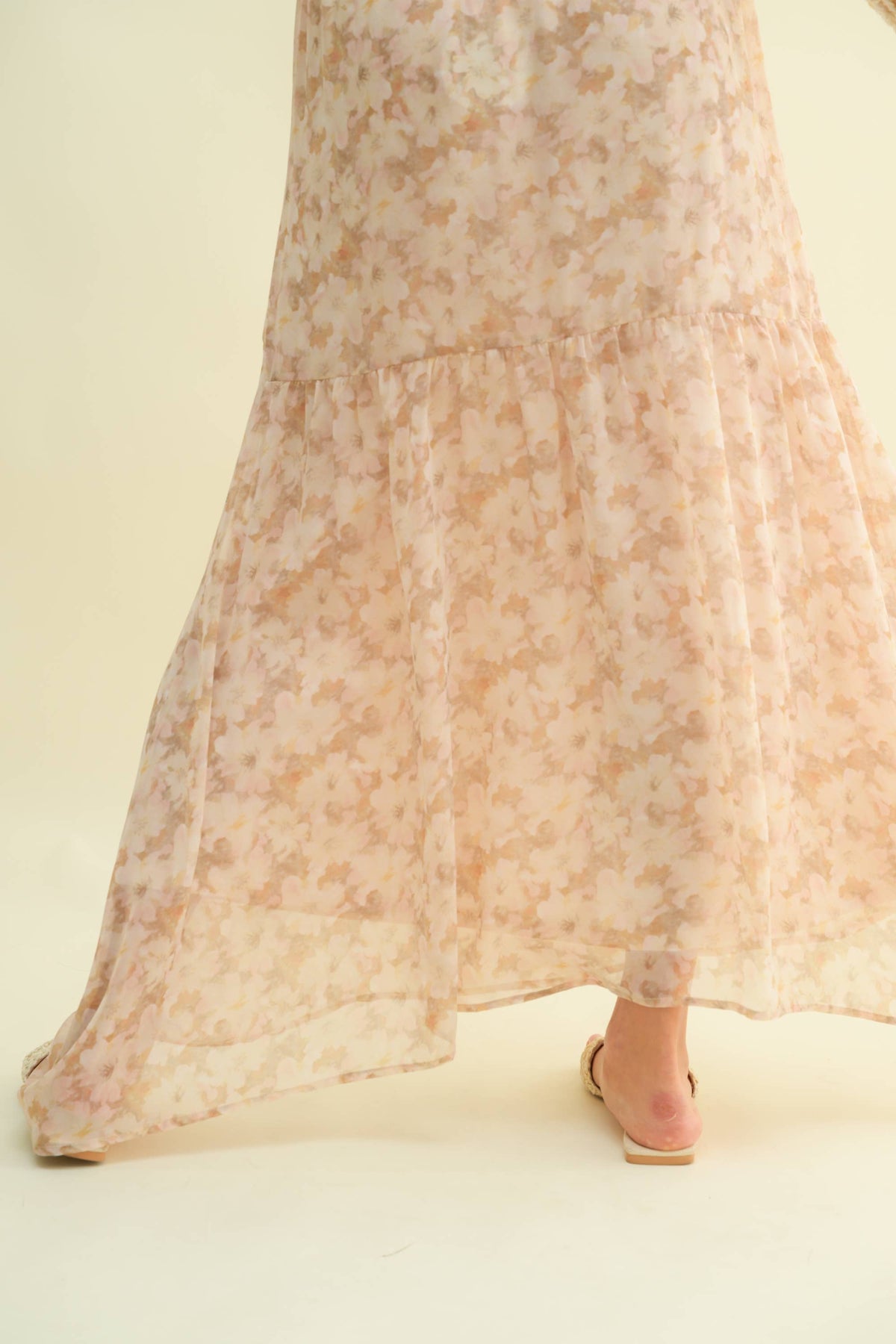 The Magnolia Meadow Maxi Skirt: Beige
