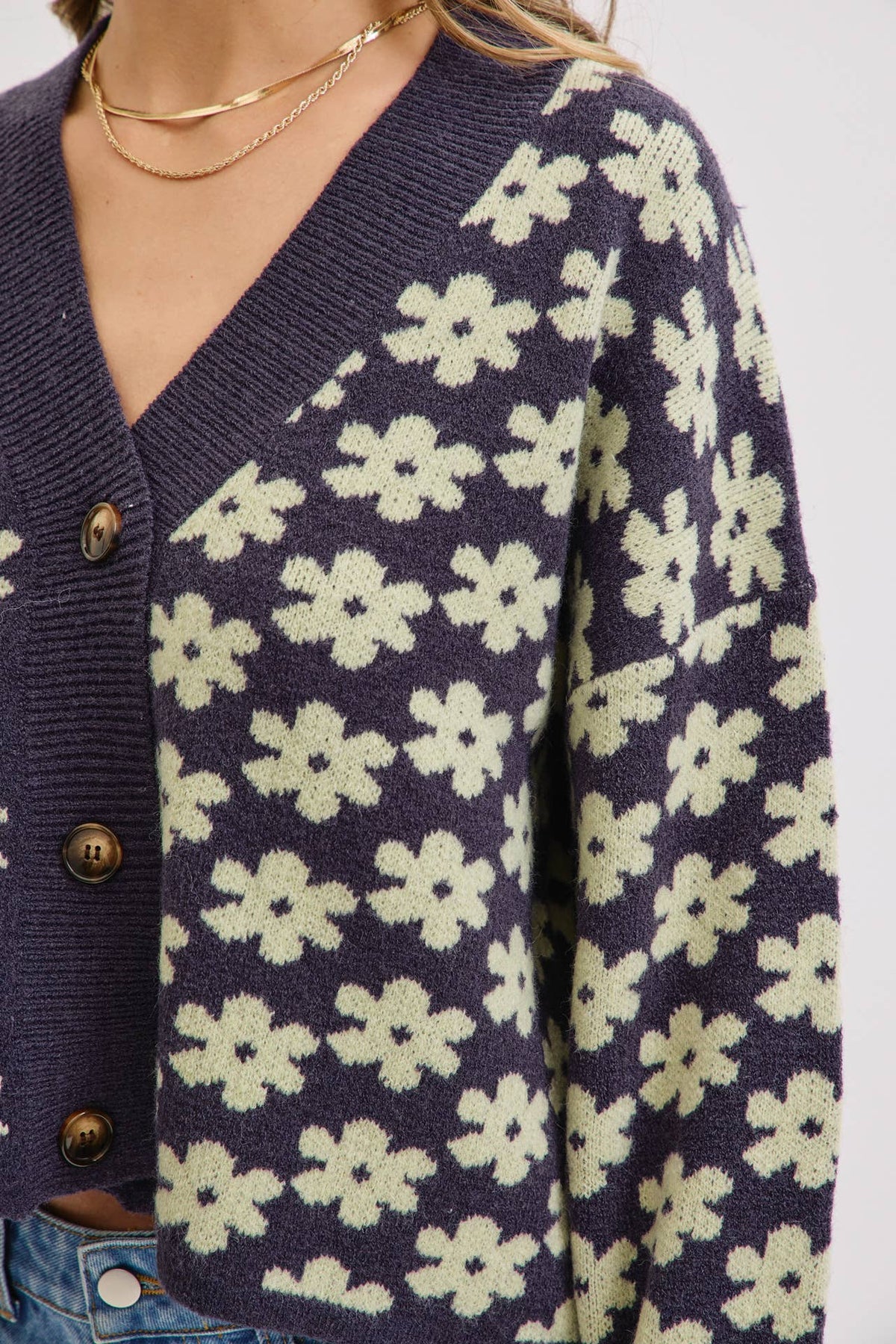 The Soleil Bold Floral Cardigan: Navy – Cropped V-Neck Boxy Sweater