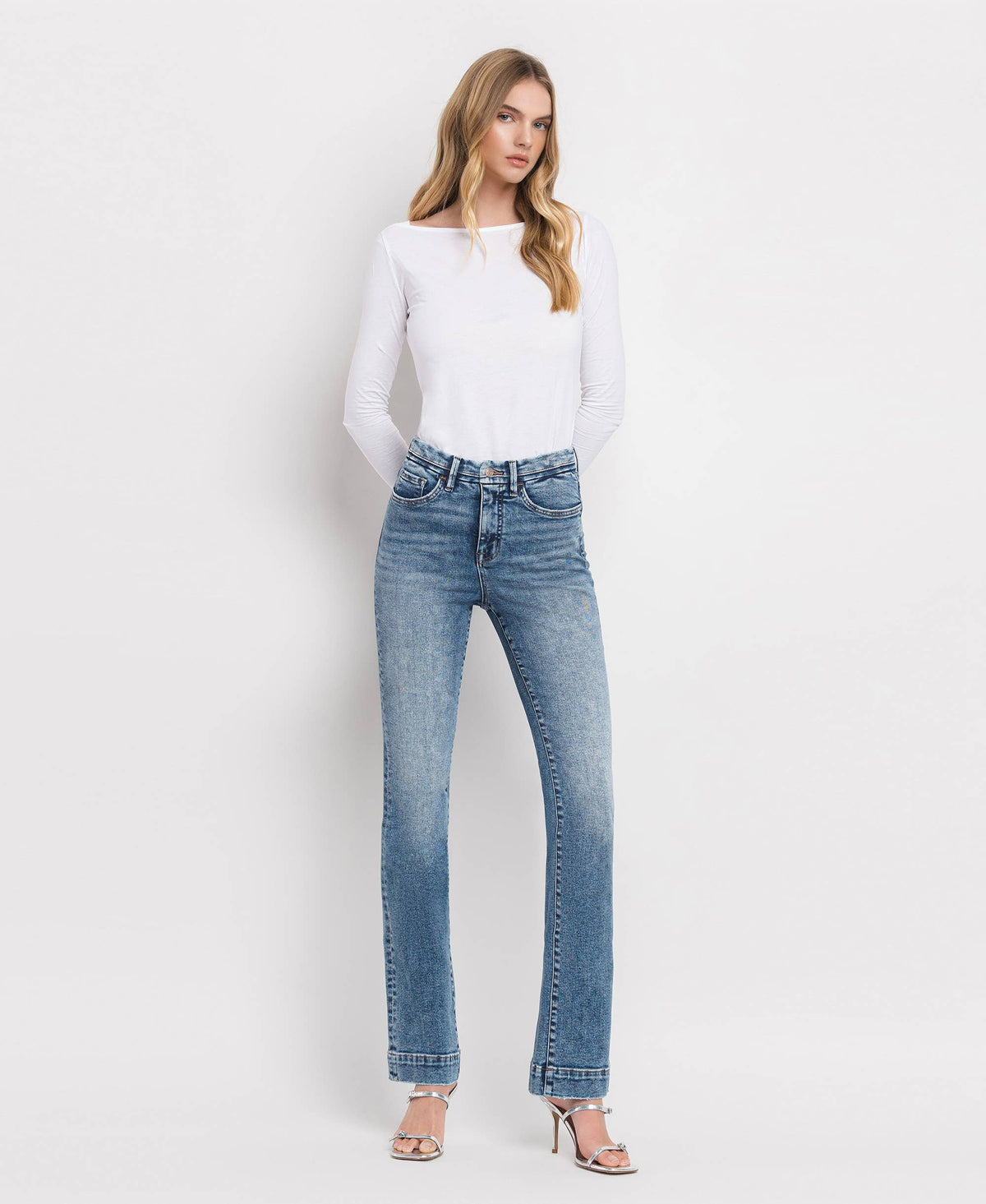 TUMMY CONTROL HIGH RISE BOOTCUT JEANS LV1310: PROTEGEE / 24