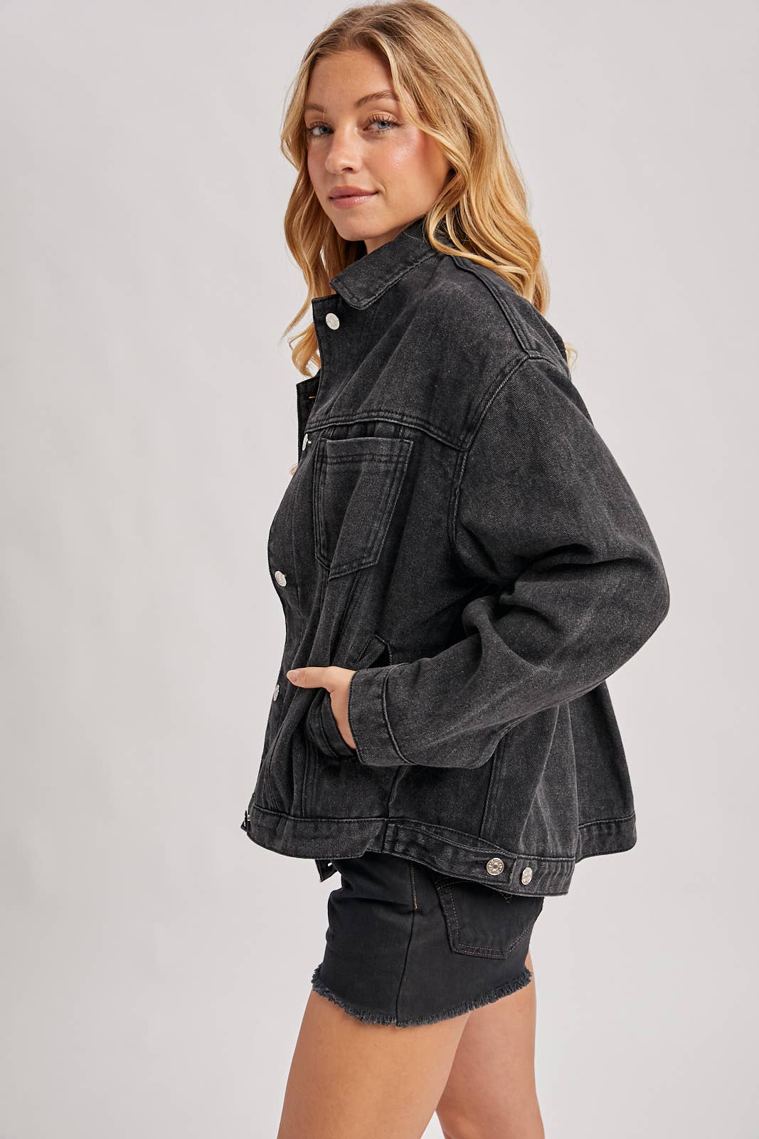 Cheyenne Oversized Denim Jacket – Women’s Casual Layering Jean Jacket, Button-Down Denim Shacket