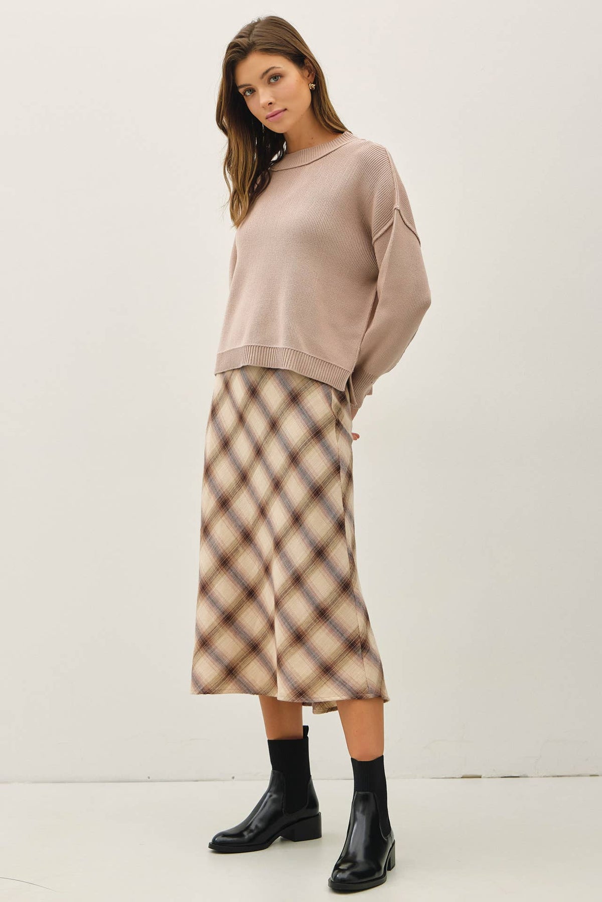 The Bristol Ribbed Knit Sweater – Relaxed Everyday Essential Sweater