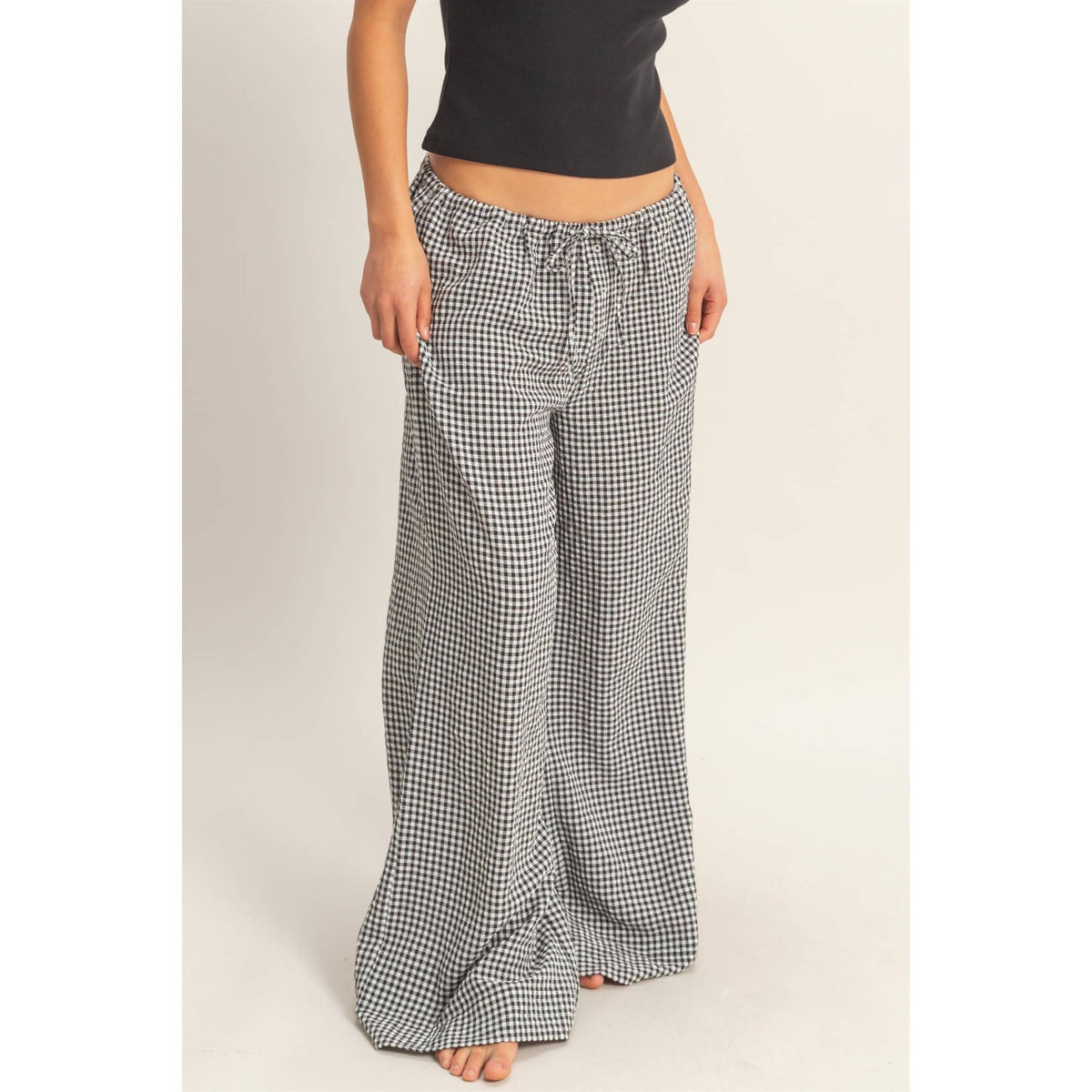 The Collins Gingham Wide-Leg Trousers:Black