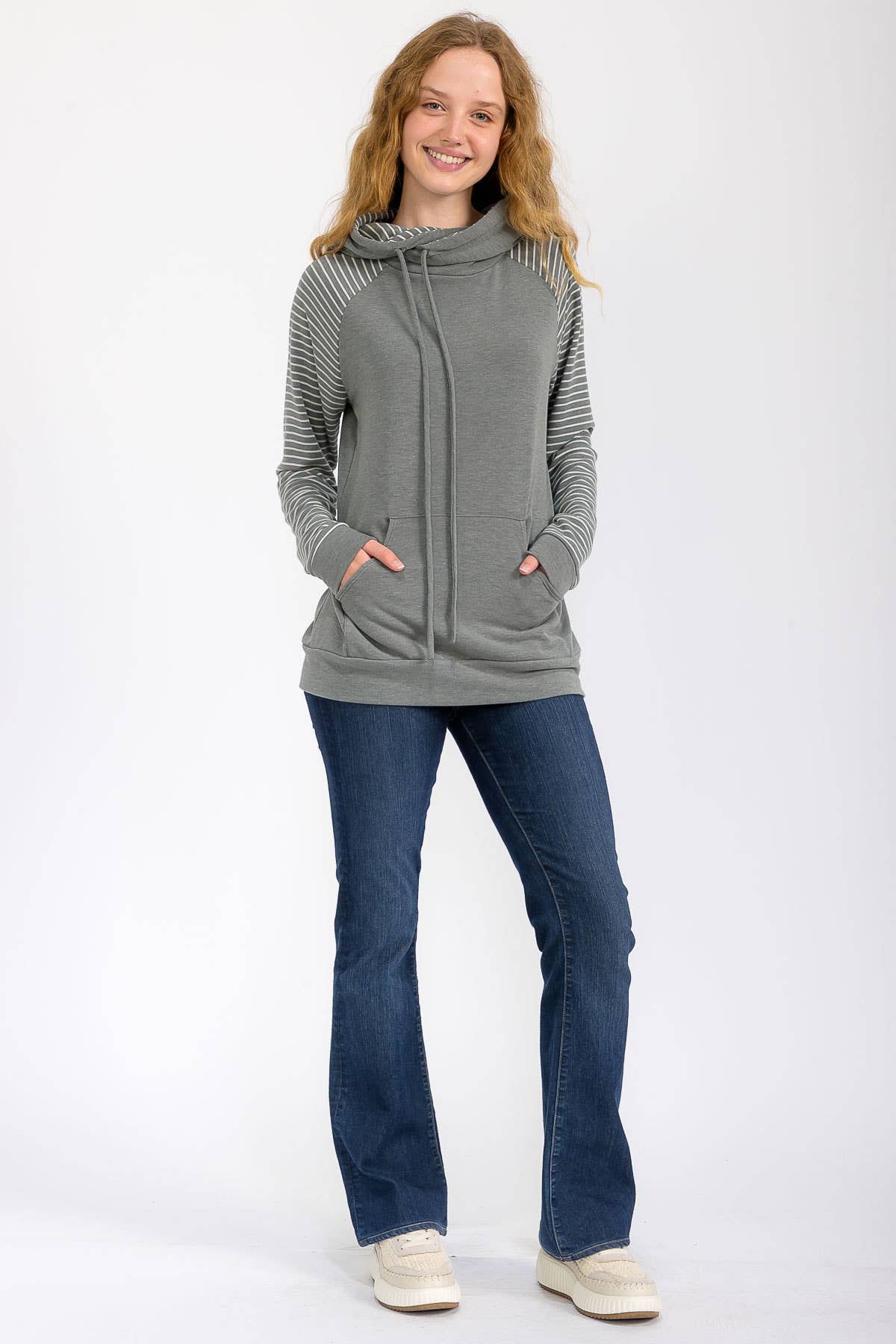 Arden Stripe Sleeve Contrast Hoodie – Casual Knit Pullover with Pocket