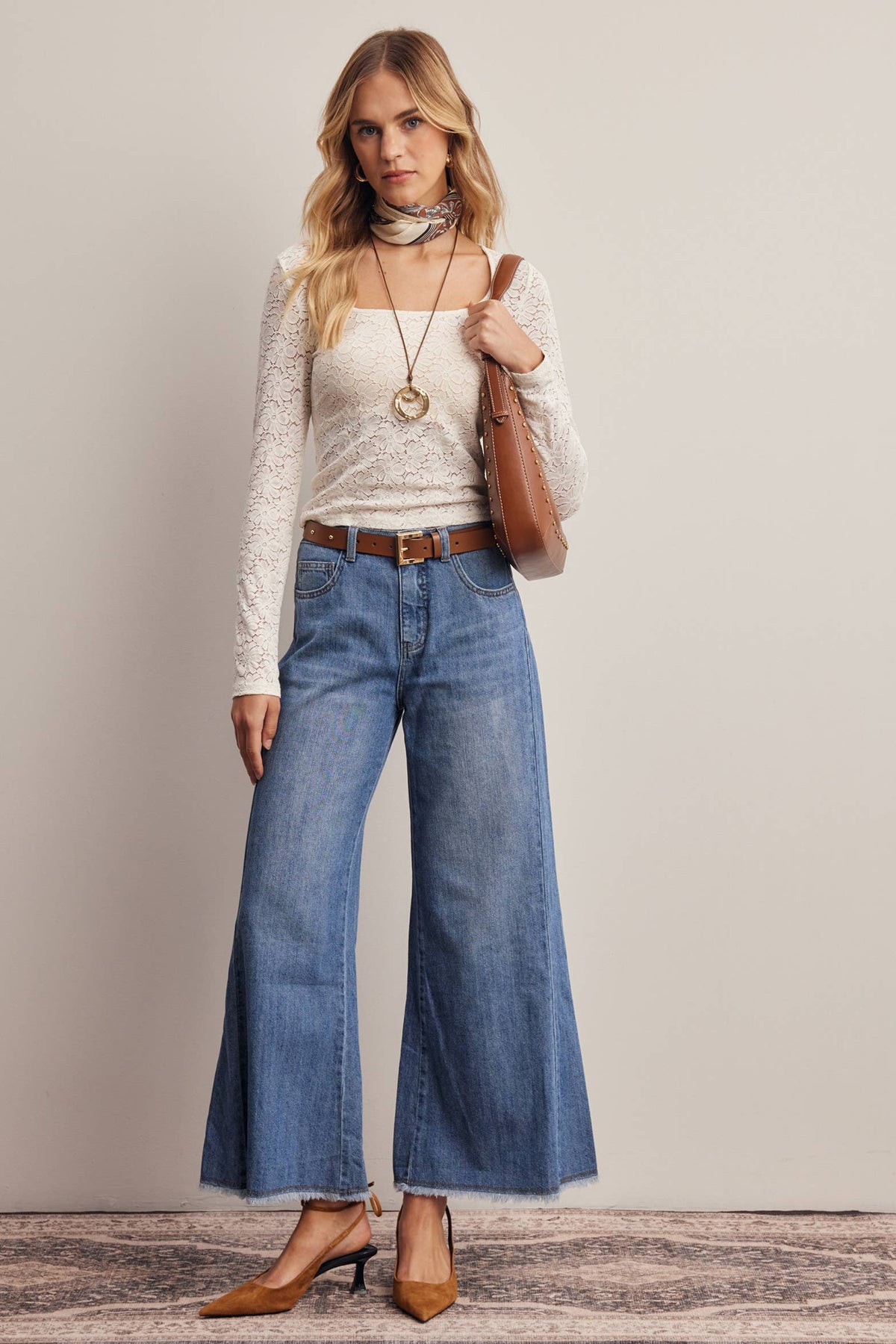 Pretty Please Lace Top: Ivory