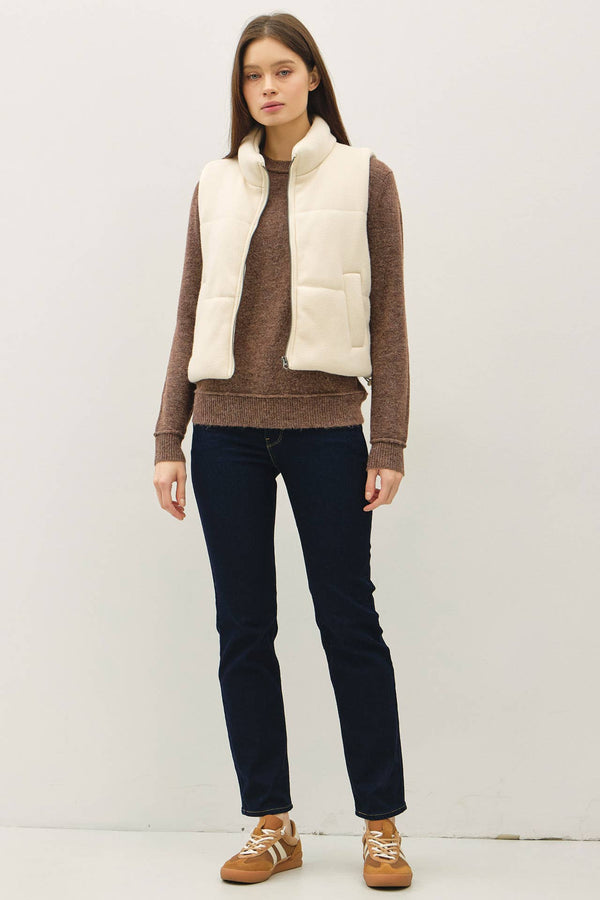 Hollis Soft-Touch Padded Cropped Vest: Winter Cream – Lightweight High-Neck Zip Vest with Adjustable Hem