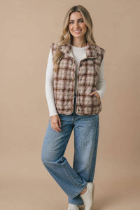 Cabin Season Plaid Quilted Puffer Vest | Women’s Fall Vest