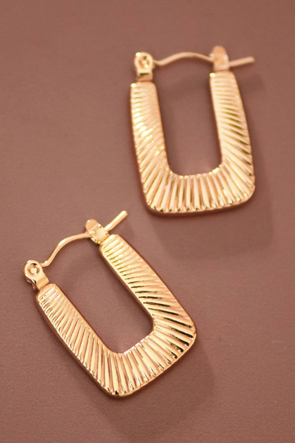 The Marquette Classic Gold Hoops – 18K Gold Plated Waterproof Stainless Steel Earrings