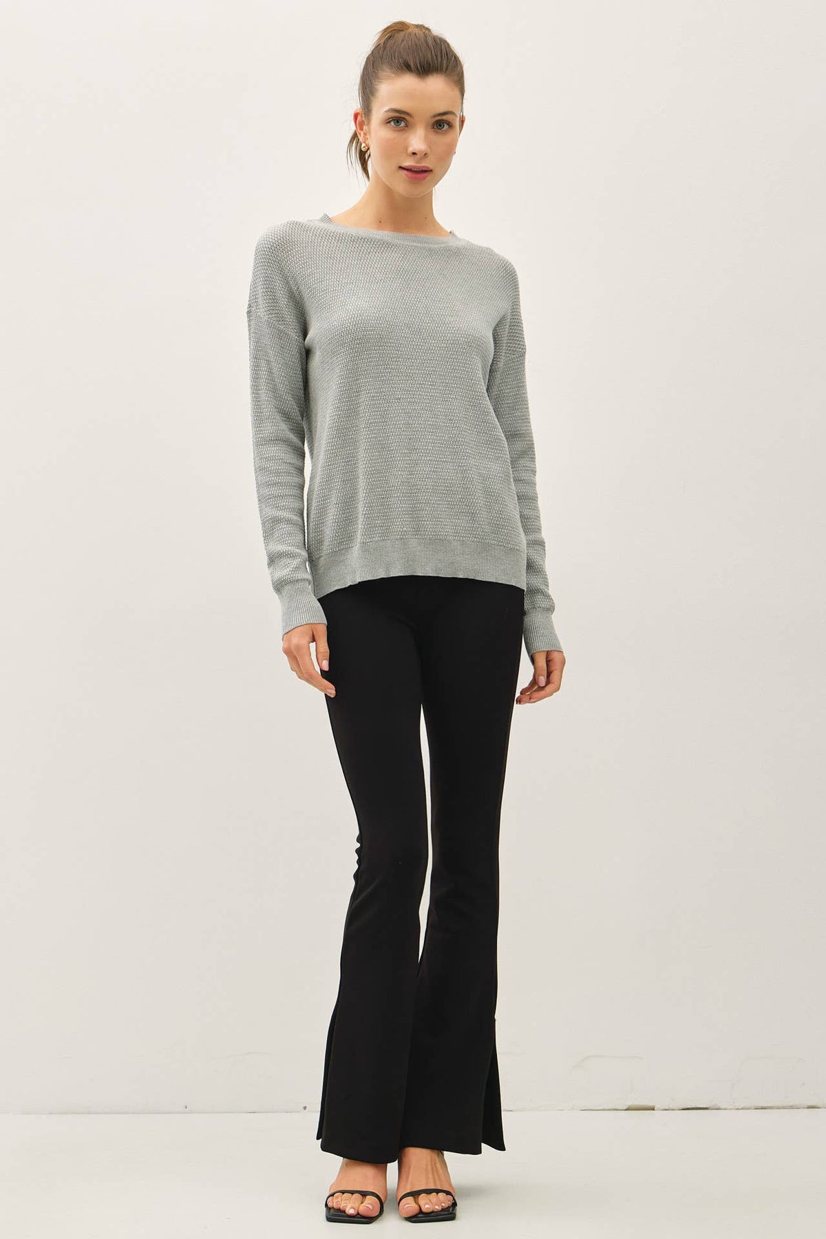 The Hollis Lightweight Knit Pullover: Lt Grey – Relaxed Crewneck Sweater