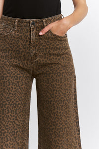 Mica Denim Savannah Super High-Rise Wide Leg Leopard Jeans – Bold Animal Print Denim