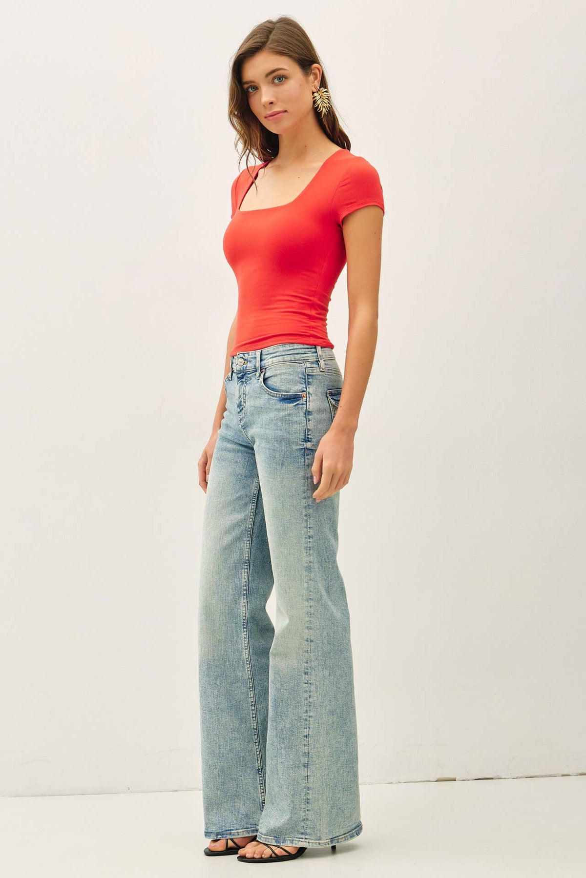 Emma Essential Square Neck Tee